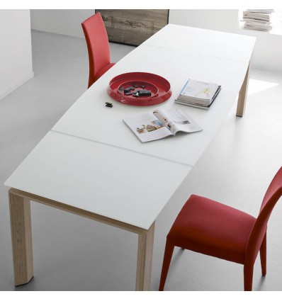Tavolo Moving CS/4075 Calligaris Outlet - Gambe in  Natural P27, struttura in Bianco Opaco P94 e piano in vetro Extraxchiaro GXW