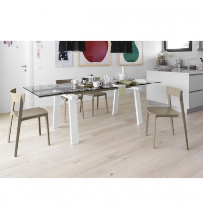 Tavolo Levante CS/4091 Calligaris Outlet - Gambe in Bianco Opaco P94, Trave in Nocciola e piano in Vetro Trasparente GTR.