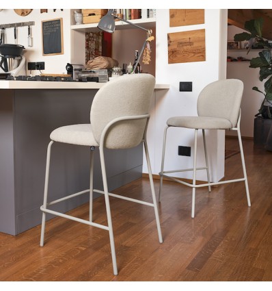 Sgabello Cozy Mid CB/2309 Connubia - Struttura in Canapa Opaco P151, seduta in rivestimento Sabbia Rain T2P.