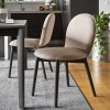 Sedia Riley Mid CB/2197 Connubia - Struttura in Grafite P132 e rivestimento in Tessuto Cross Tortora SLA.