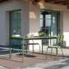 Tavolo Bundi Vermobil - Colore Verde Menta, sedia modello Fox.