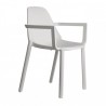 SEDIA CON BRACCIOLI PIU' 2335 -  Struttura in tecnopolimero Bianco Lino 11. Prettamente per ambienti esterni.