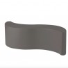 PANCA WAVE WVE045 - Realizzata in polietilene nel colore standard Grigio Argilla FJ. Da 160 cm, anche per esterno.