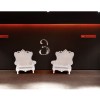 Poltrona Queen of Love - in polietilene nel colore standard Bianco latte FT. Anche per esterno