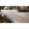 Tavolo TL Special Top fisso - Struttura in metallo verniciato e piano in legno massiccio dai bordi naturali in Noce Americano.
